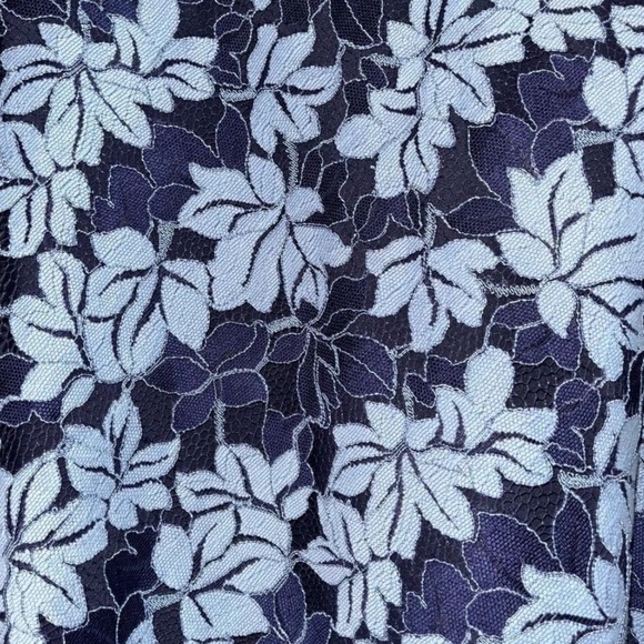 Draper James Navy Blue Light Blue Floral Lace A-Line Midi Skirt‎ Size 0 - Picture 3 of 6